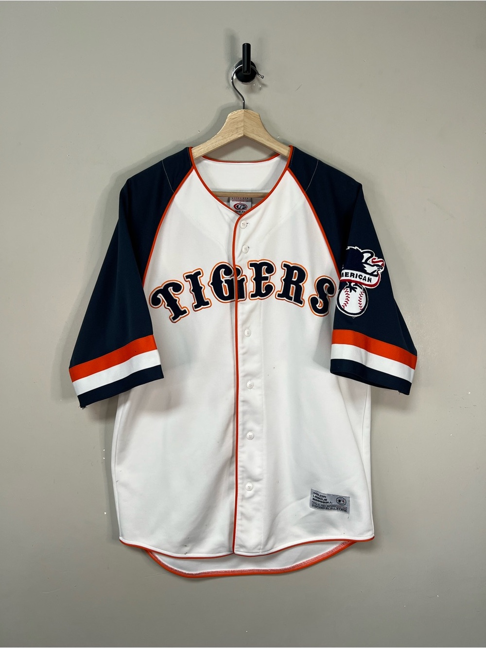 Vintage Detroit Tigers Baseball Jersey